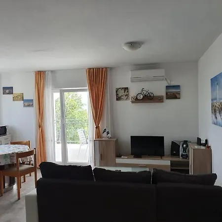 Apartmani Lucija Maslenica Exterior photo