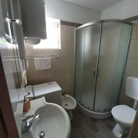 Apartmani Lucija Maslenica Exterior photo