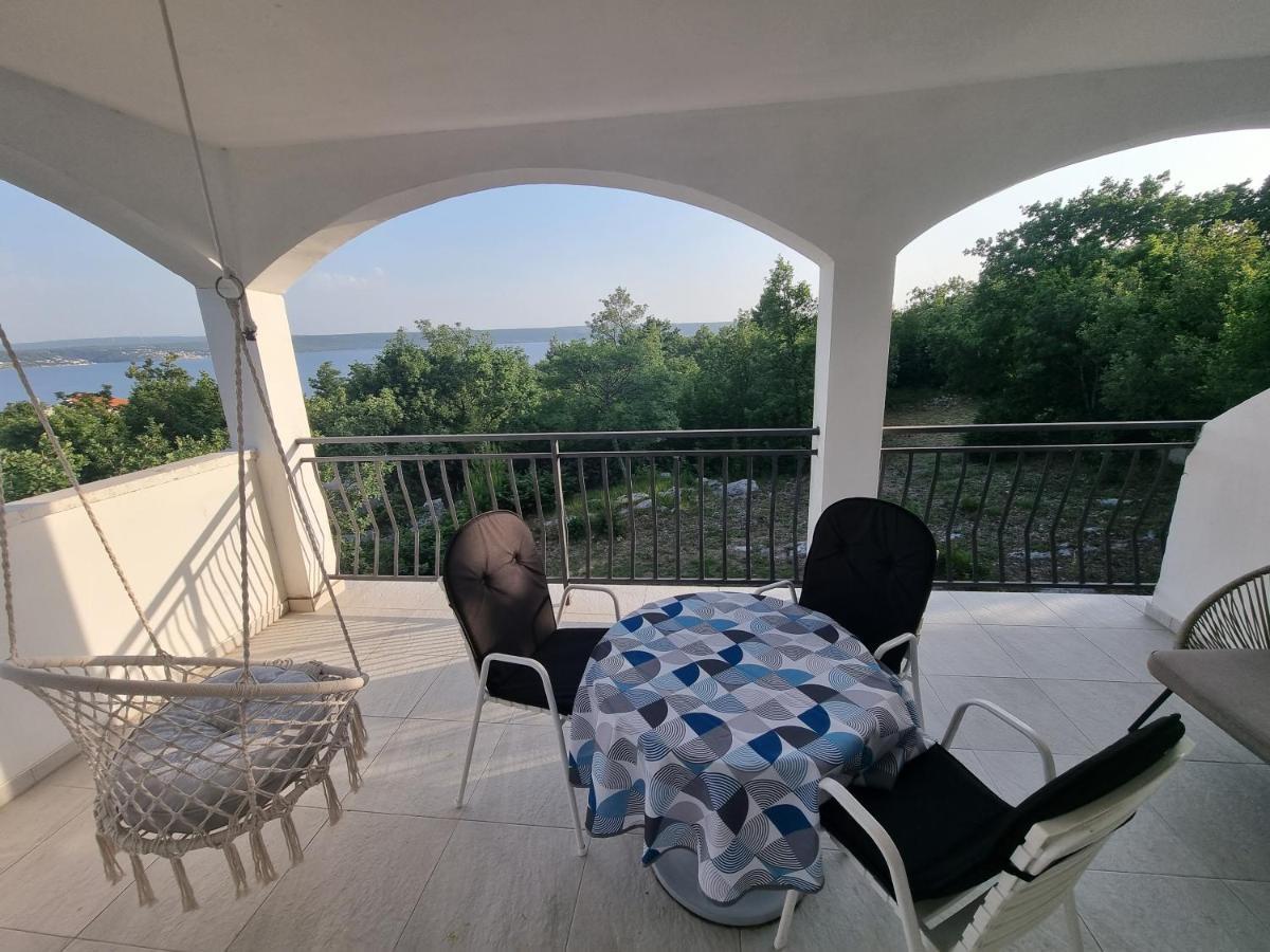 Apartment Lucija Maslenica
